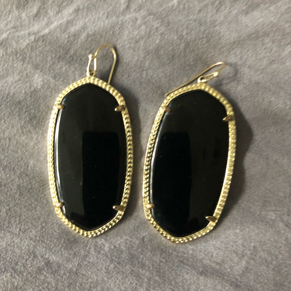 Kendra Scott Danielle Statement Earrings in Gold